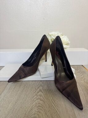Charles David dark brown pointed-toe pumps